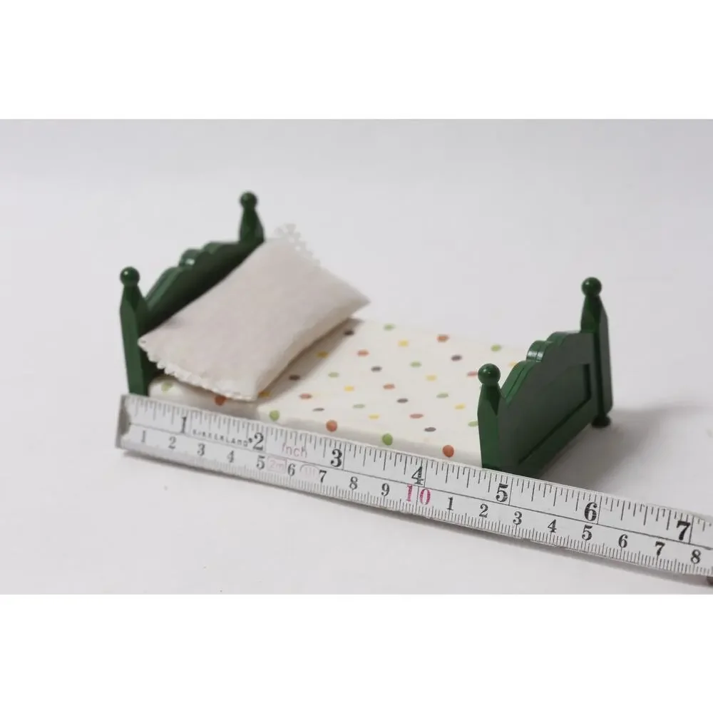 Sylvanian Families Green Miniature Bed Toy Dollhouse Furniture ~ 260817-WH 1014